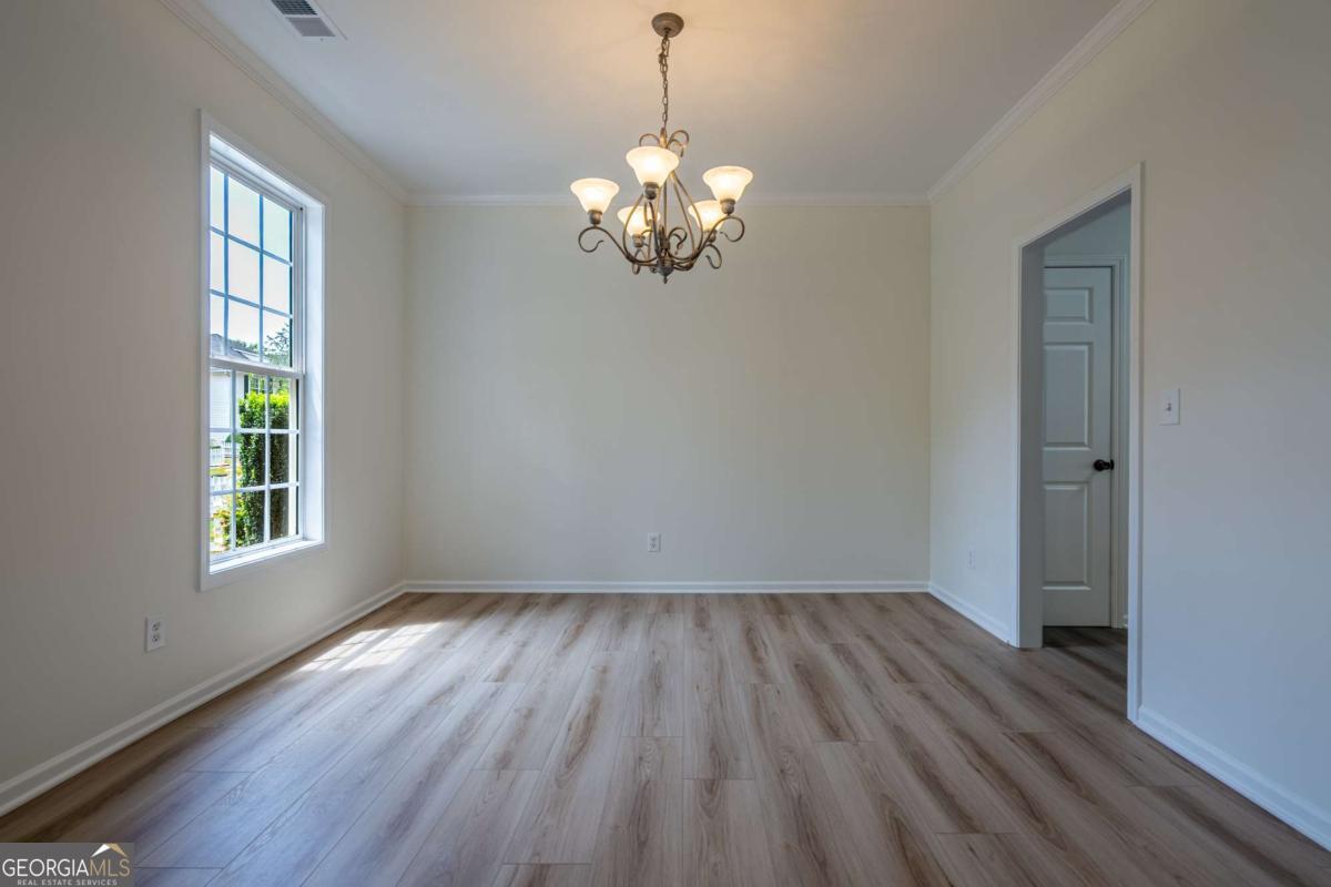 4606 Liberty Square Drive Property Photo 8
