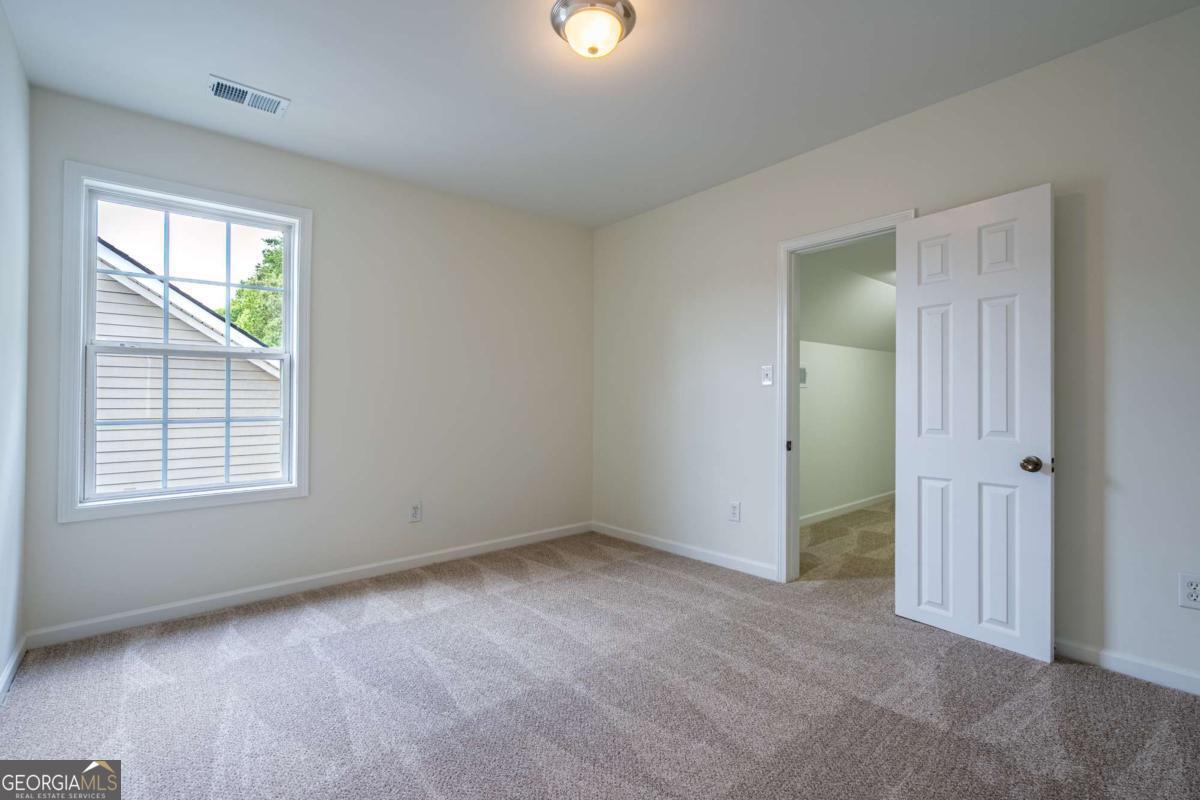 4606 Liberty Square Drive Property Photo 23