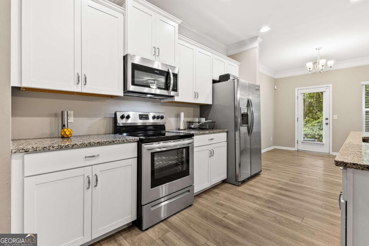 37 Rocky Knoll Property Photo 5