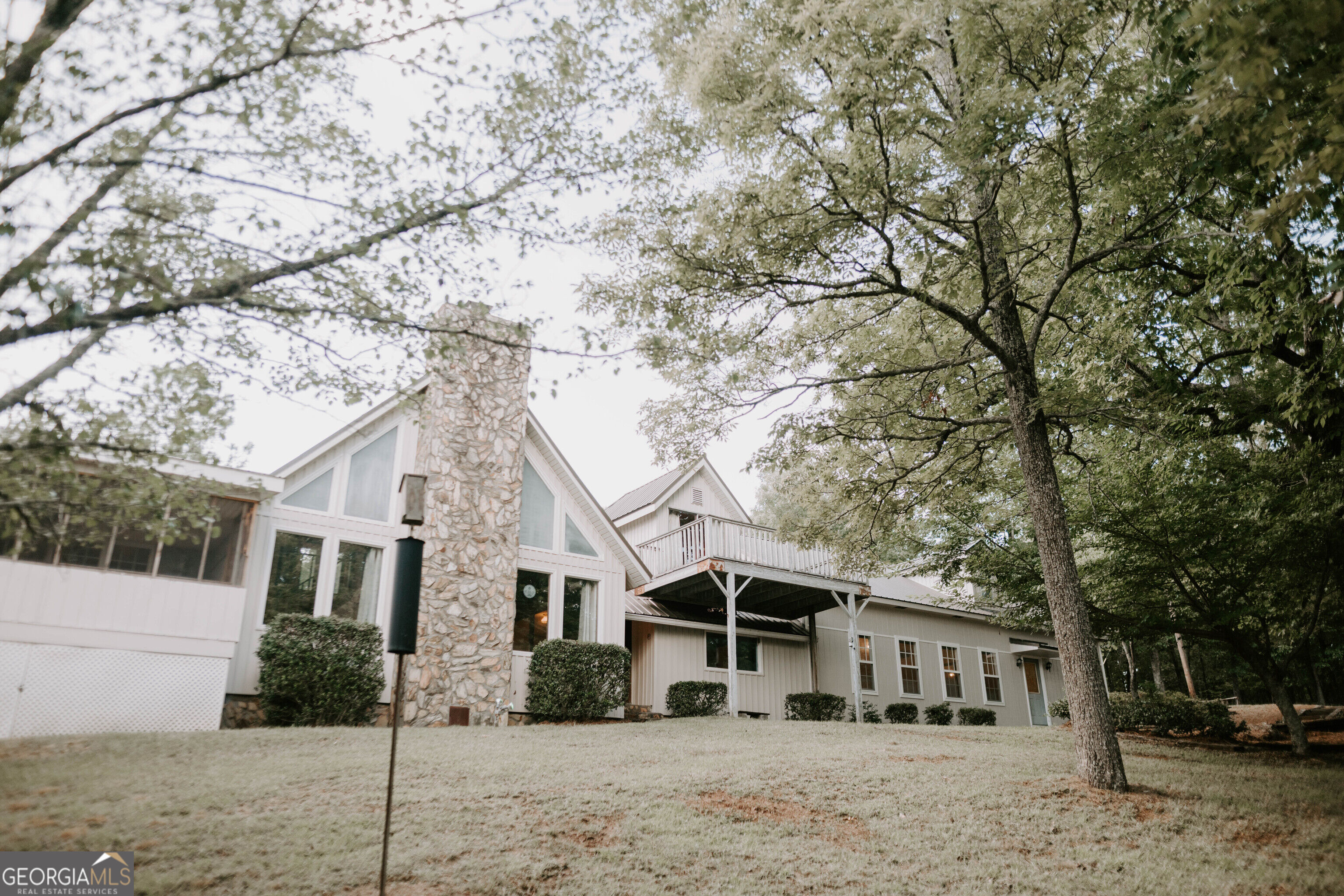 709 Day Road Property Photo 1