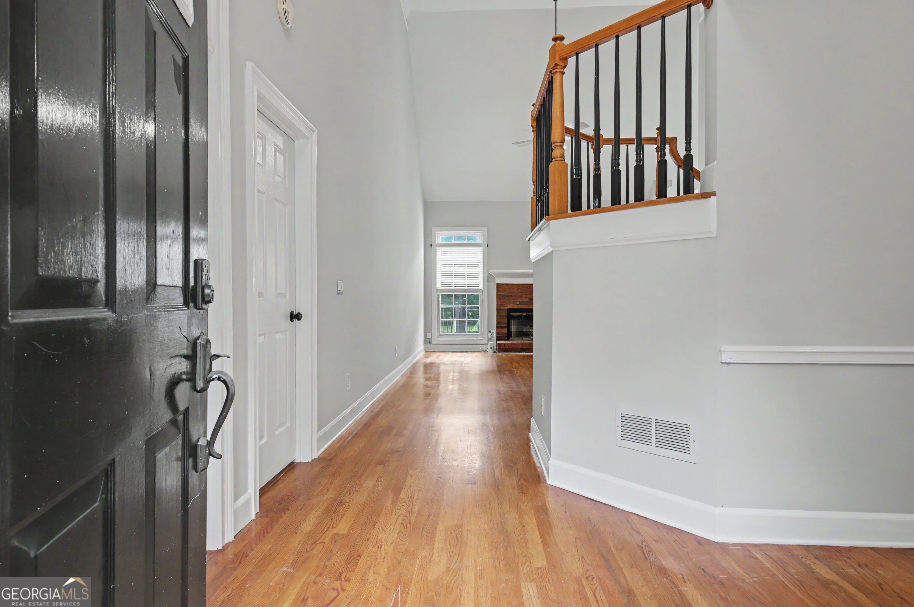235 Manor Drive Property Photo 7
