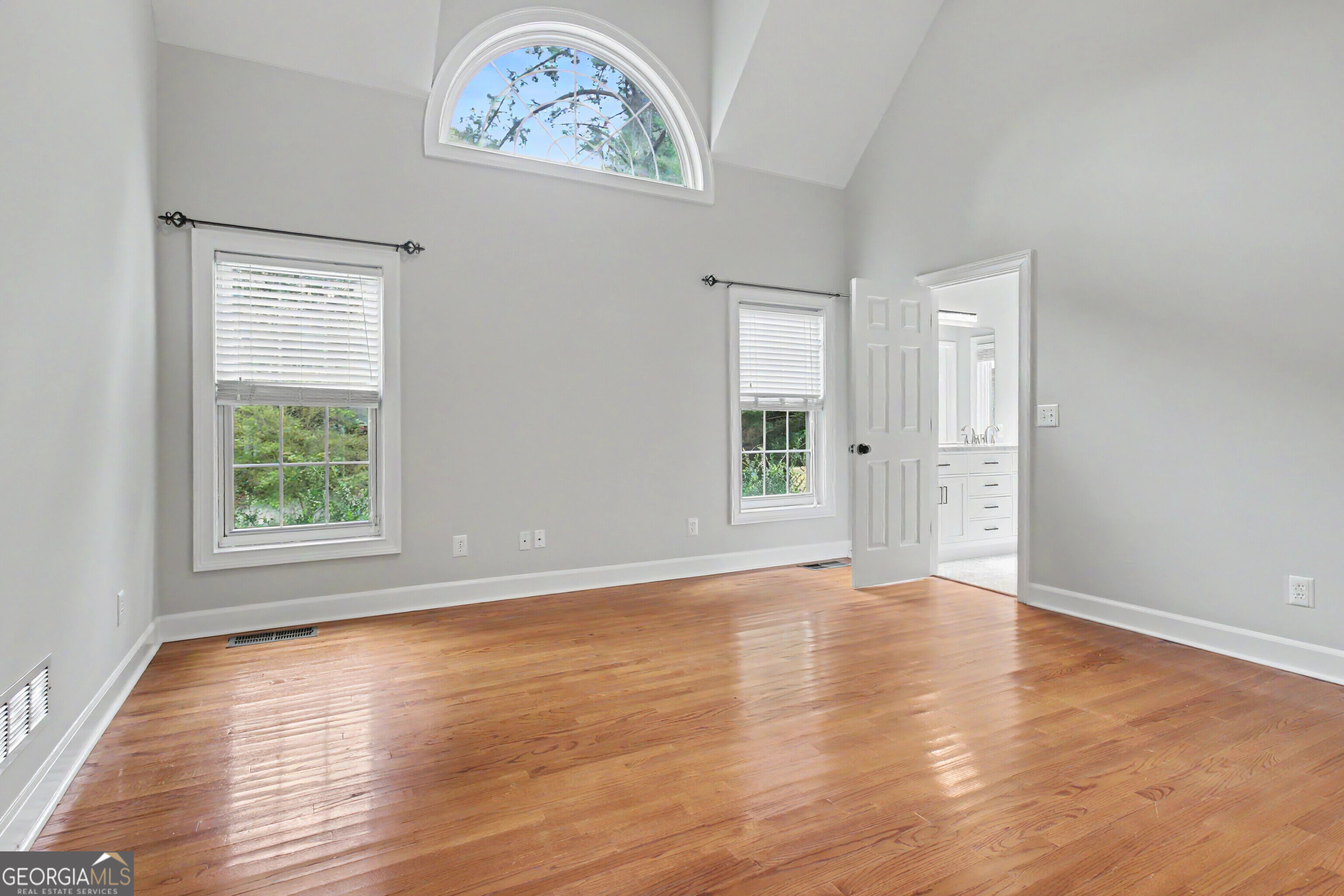 235 Manor Drive Property Photo 32