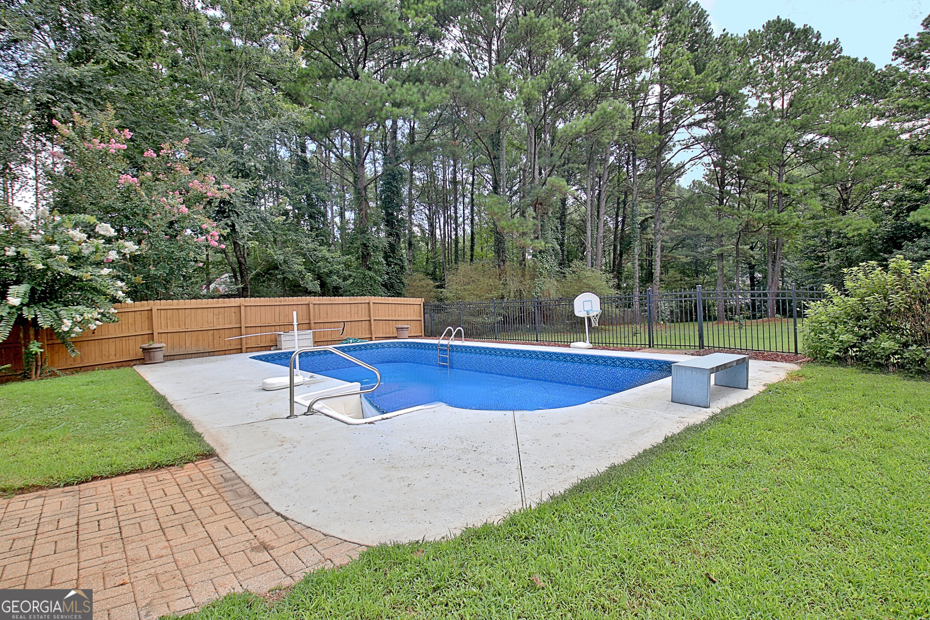 235 Manor Drive Property Photo 63