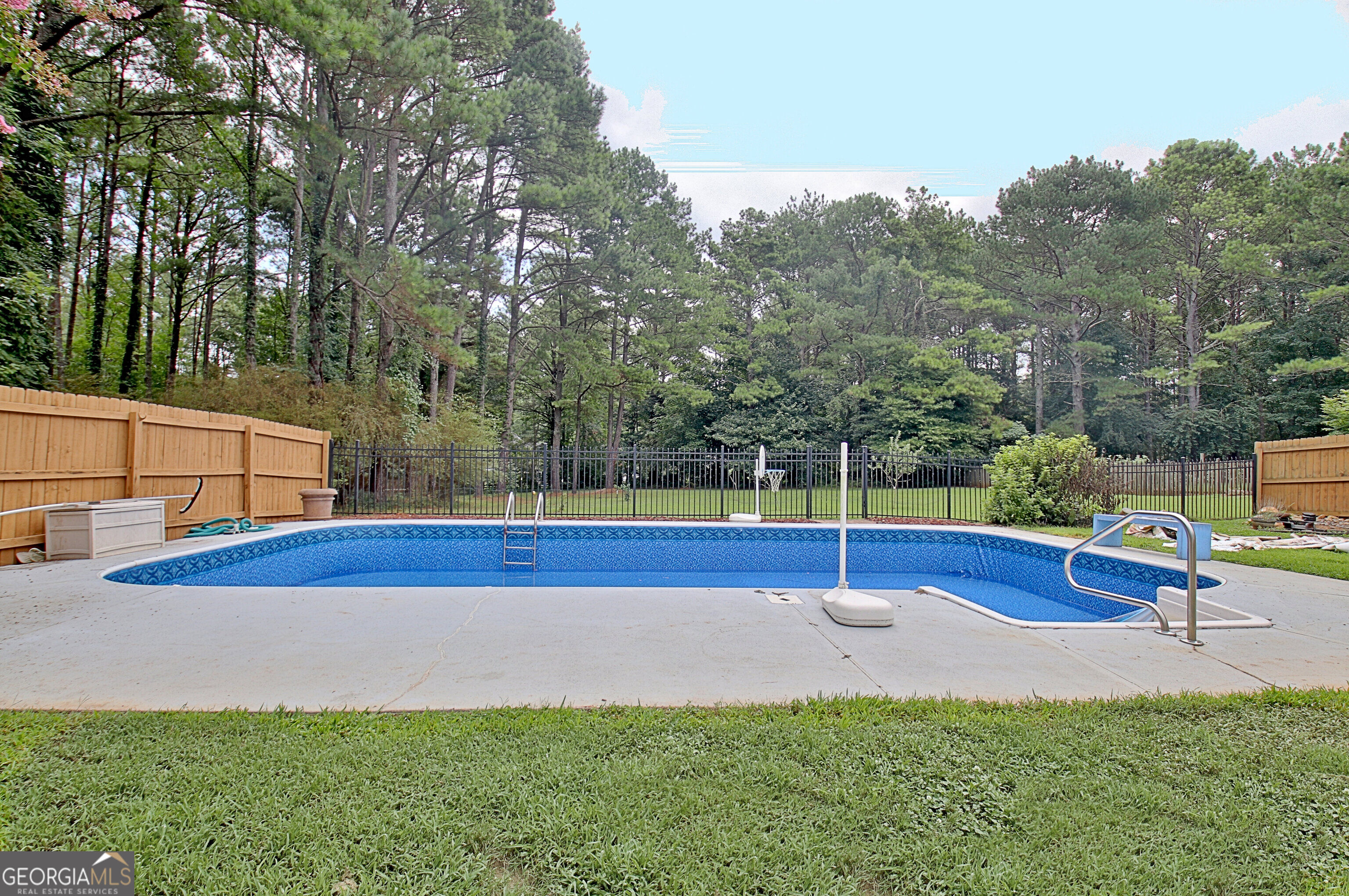 235 Manor Drive Property Photo 67