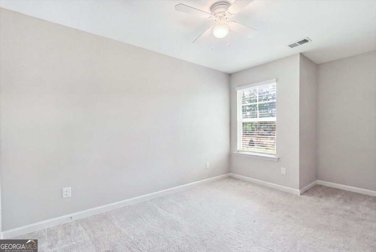 6458 Lanier Harbor Landing Property Photo 38