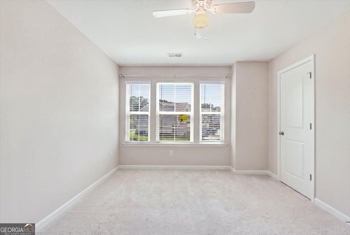 6458 Lanier Harbor Landing Property Photo 40