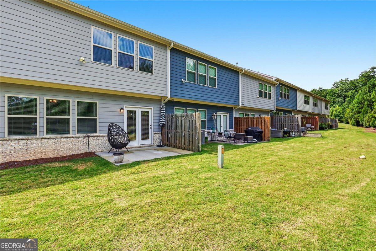 6458 Lanier Harbor Landing Property Photo 45