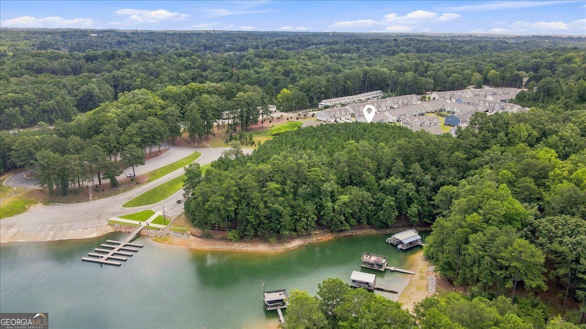 6458 Lanier Harbor Landing Property Photo 57