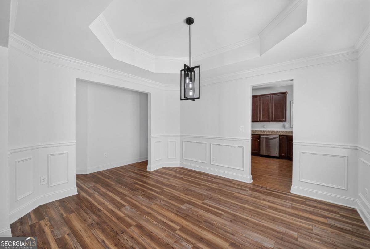 6280 Cove Creek Drive Property Photo 14