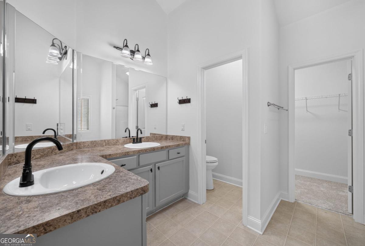6280 Cove Creek Drive Property Photo 26
