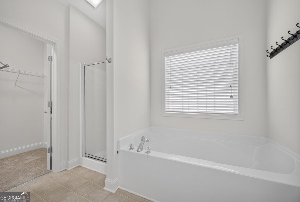 6280 Cove Creek Drive Property Photo 29