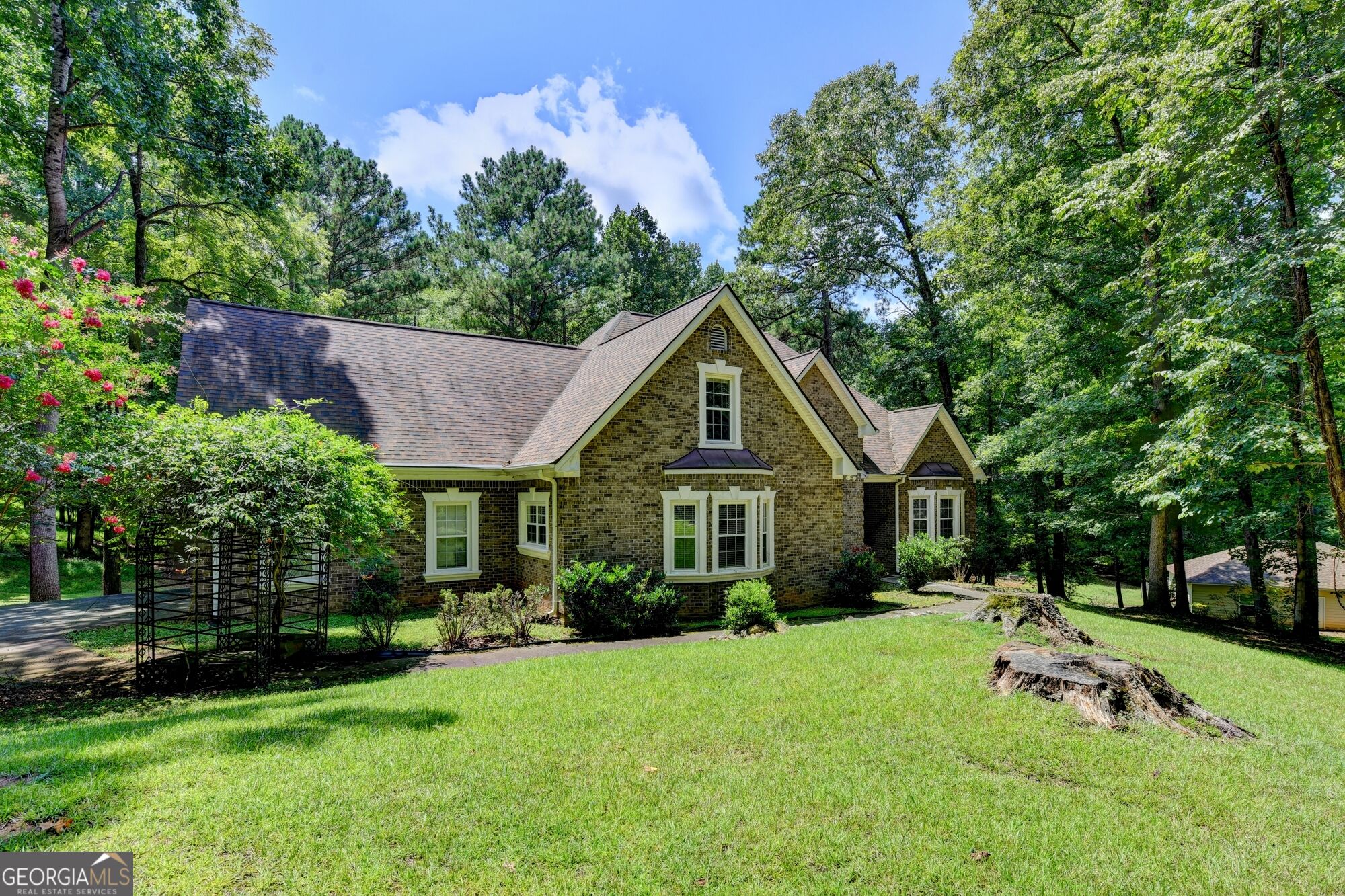 4845 Grady Smith Road Property Photo 1