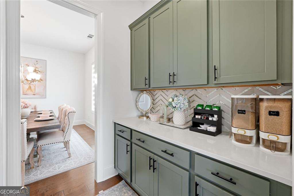 5043 Baywood Lane Property Photo 16