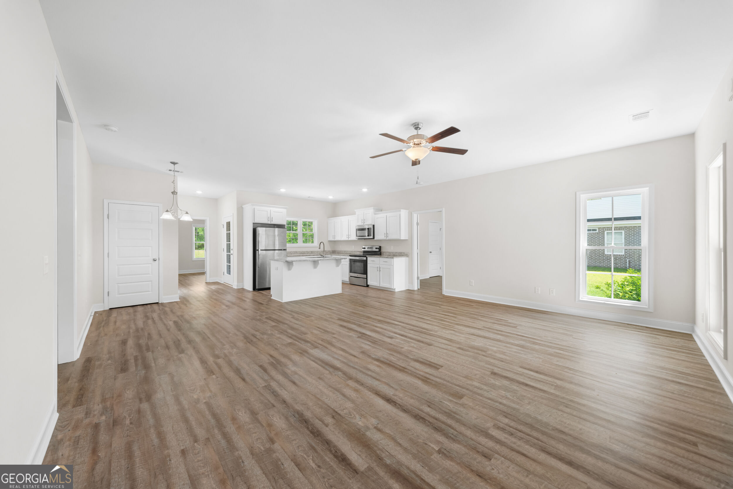 201 Zetterower Road Property Photo 4
