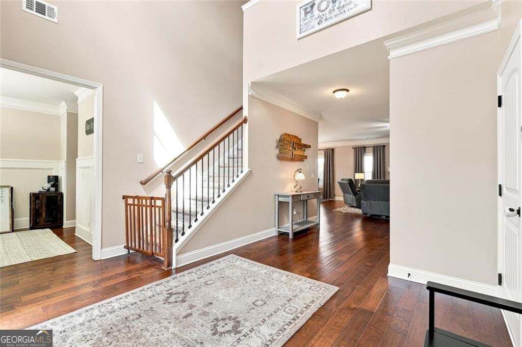 334 Red Cap Circle Property Photo 2