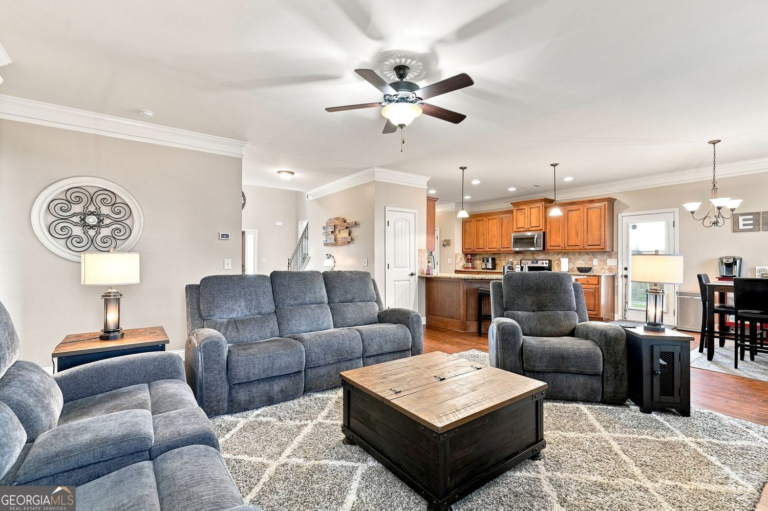 334 Red Cap Circle Property Photo 7