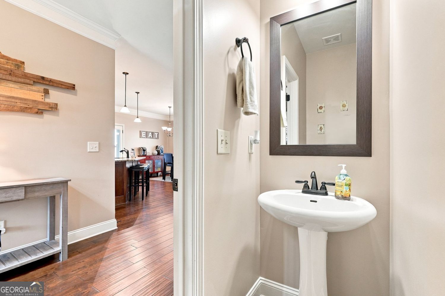 334 Red Cap Circle Property Photo 14