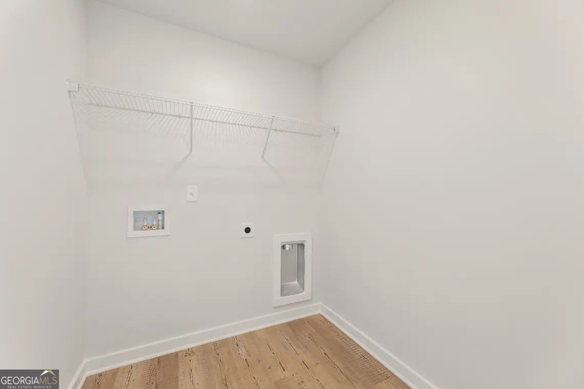 5671 Rosehall Place Property Photo 26