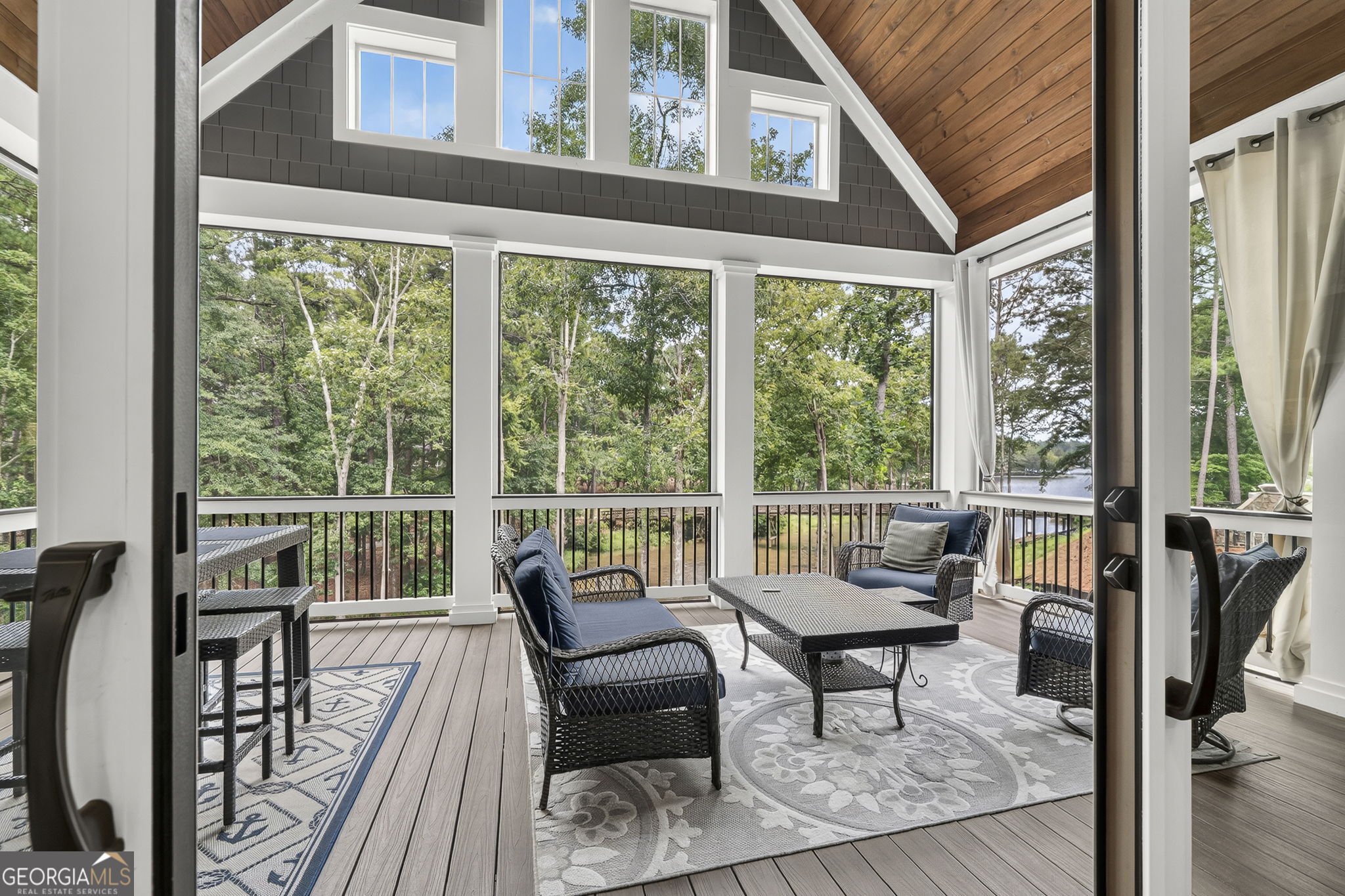 1190 Sugar Run Property Photo 27