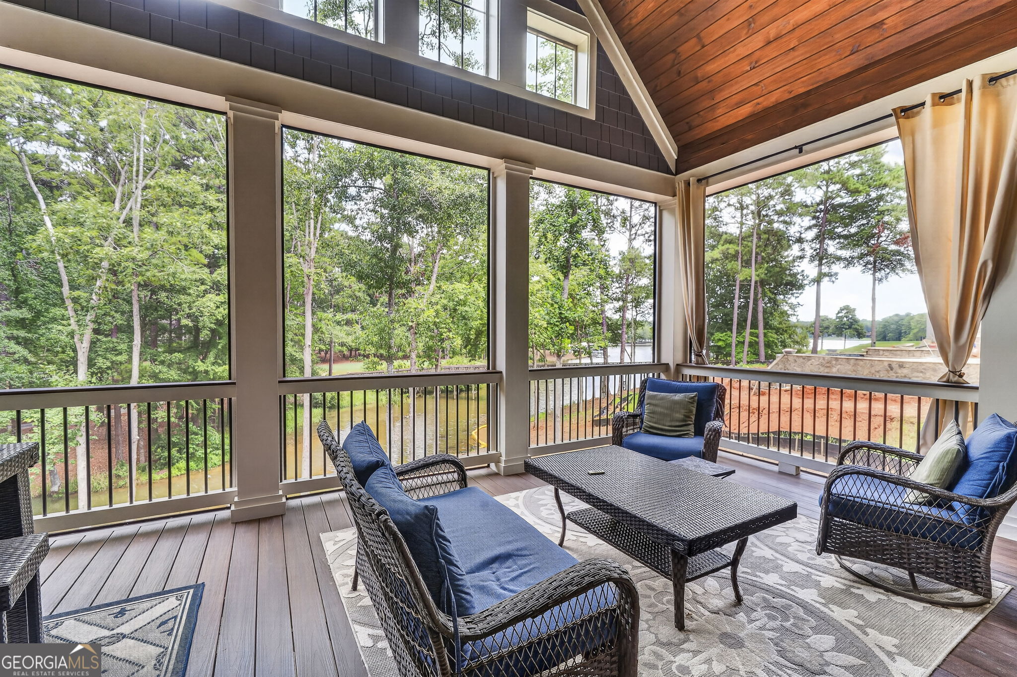 1190 Sugar Run Property Photo 28