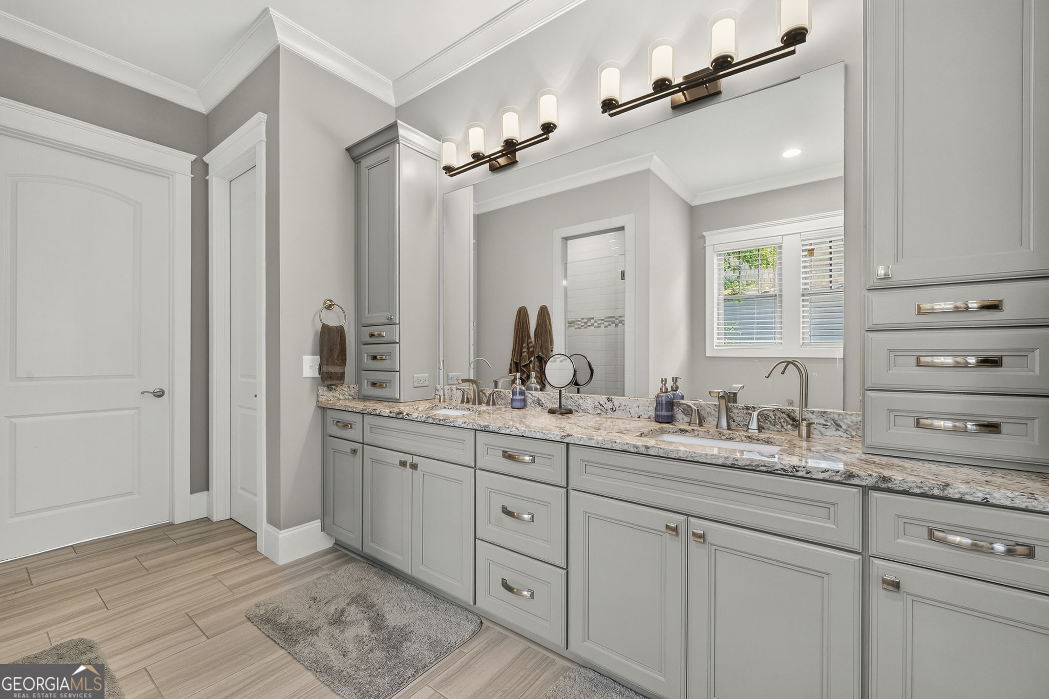 1190 Sugar Run Property Photo 33