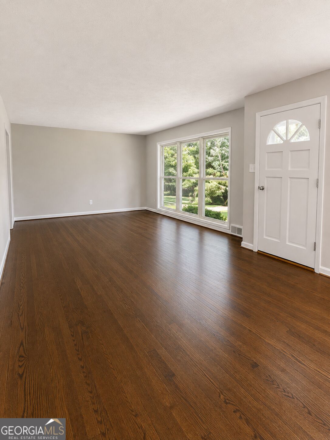 3148 Roberts Road Property Photo 2