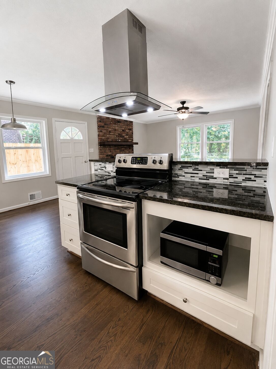 3148 Roberts Road Property Photo 6