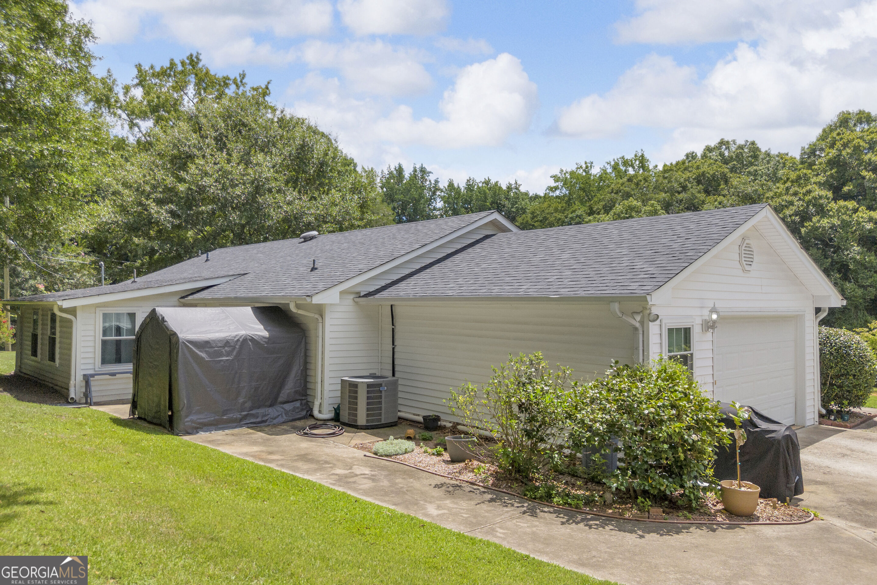 506 Ridgecrest Drive Property Photo 9