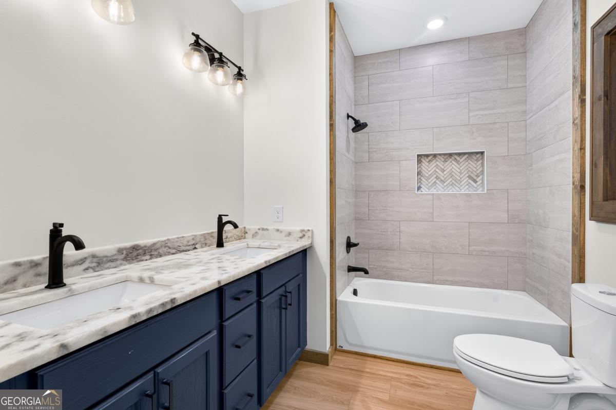 579 Julep Court Property Photo 14