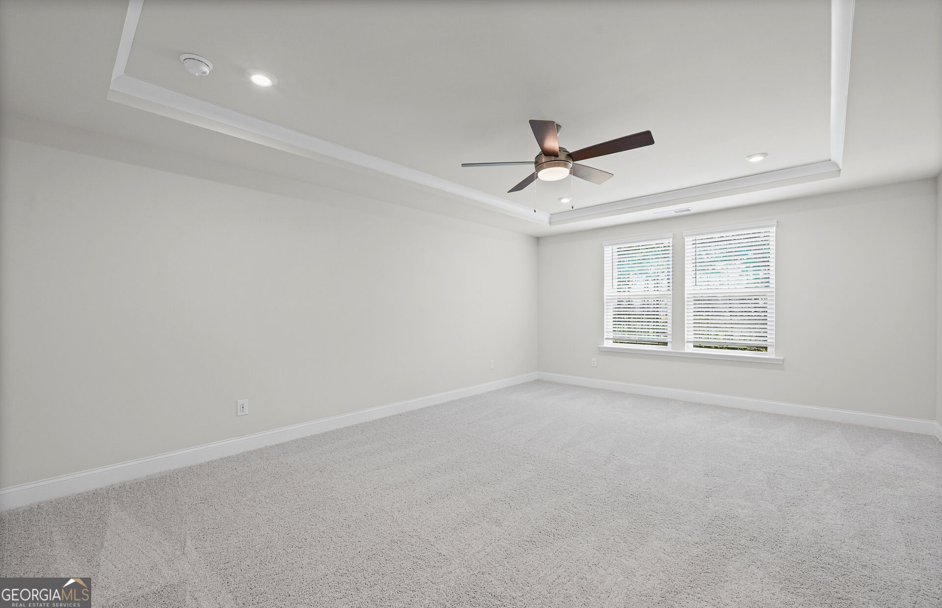813 Oleander Court Property Photo 10