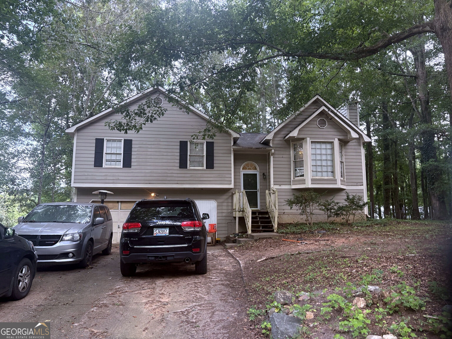 674 Ladora Drive Property Photo 1