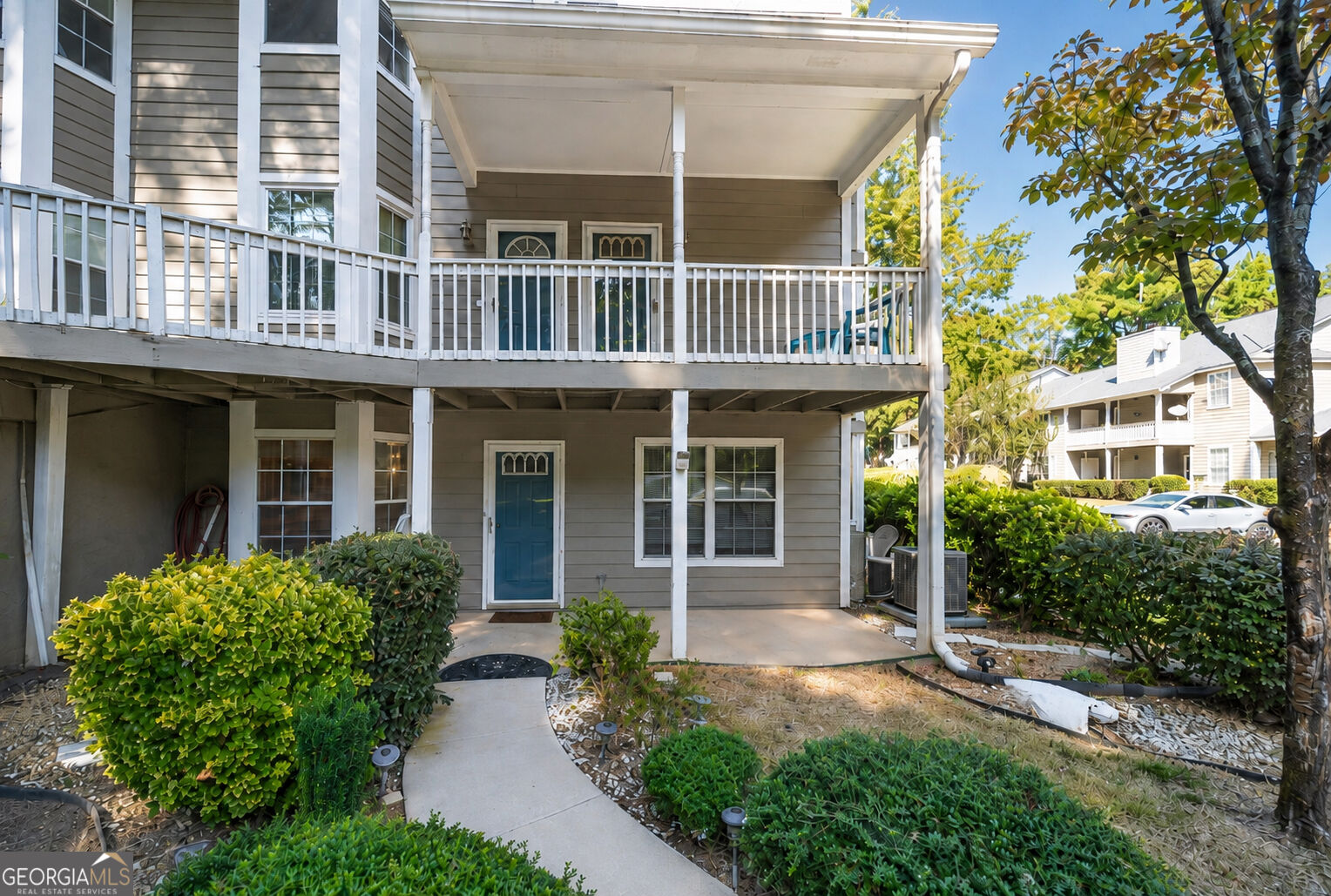 6431 Oakleaf Way Property Photo 1