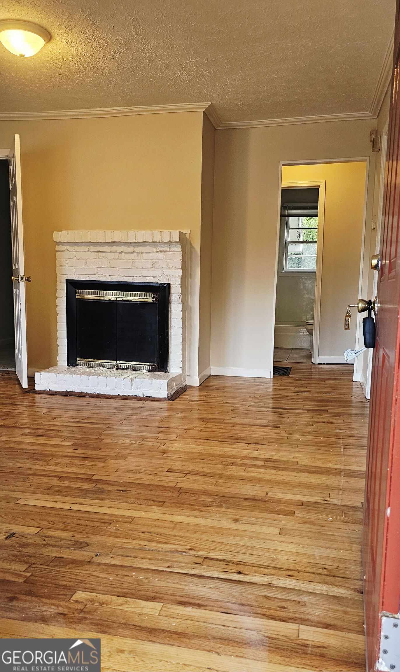 385 Hawthorne Avenue Property Photo 5
