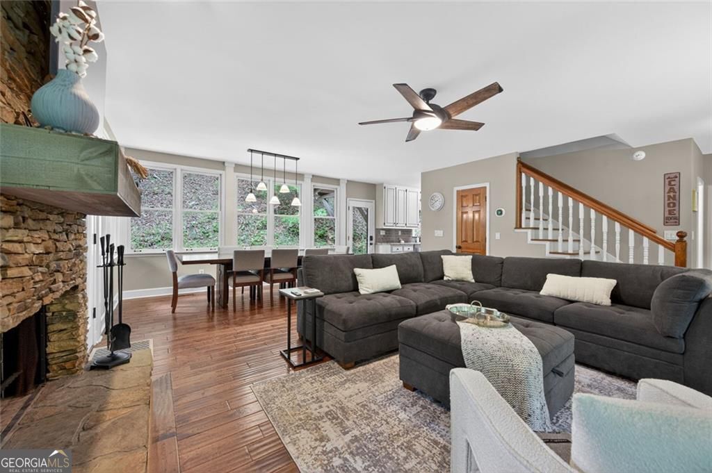 452 Bellflower Drive Property Photo 10