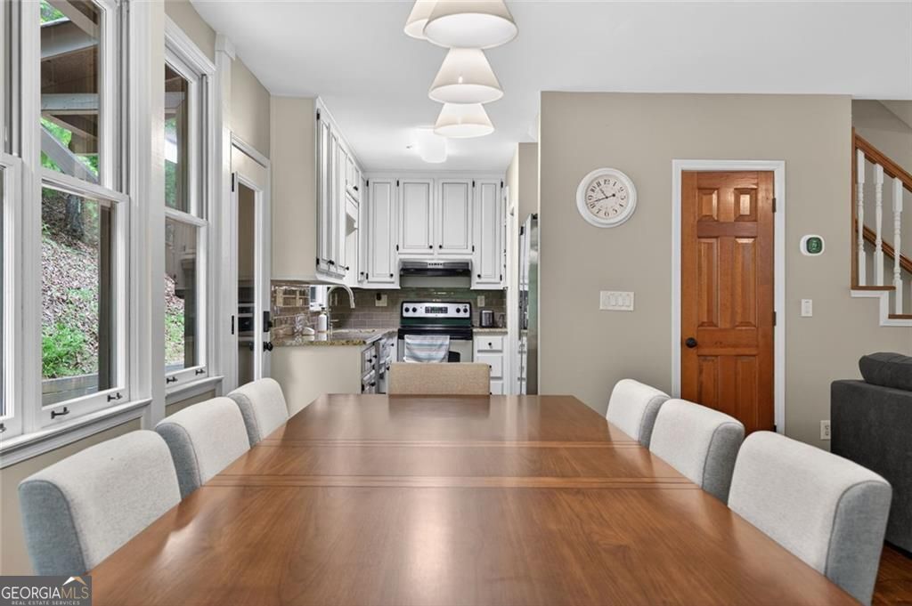 452 Bellflower Drive Property Photo 13