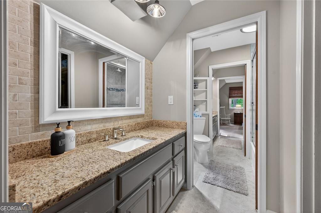 452 Bellflower Drive Property Photo 25