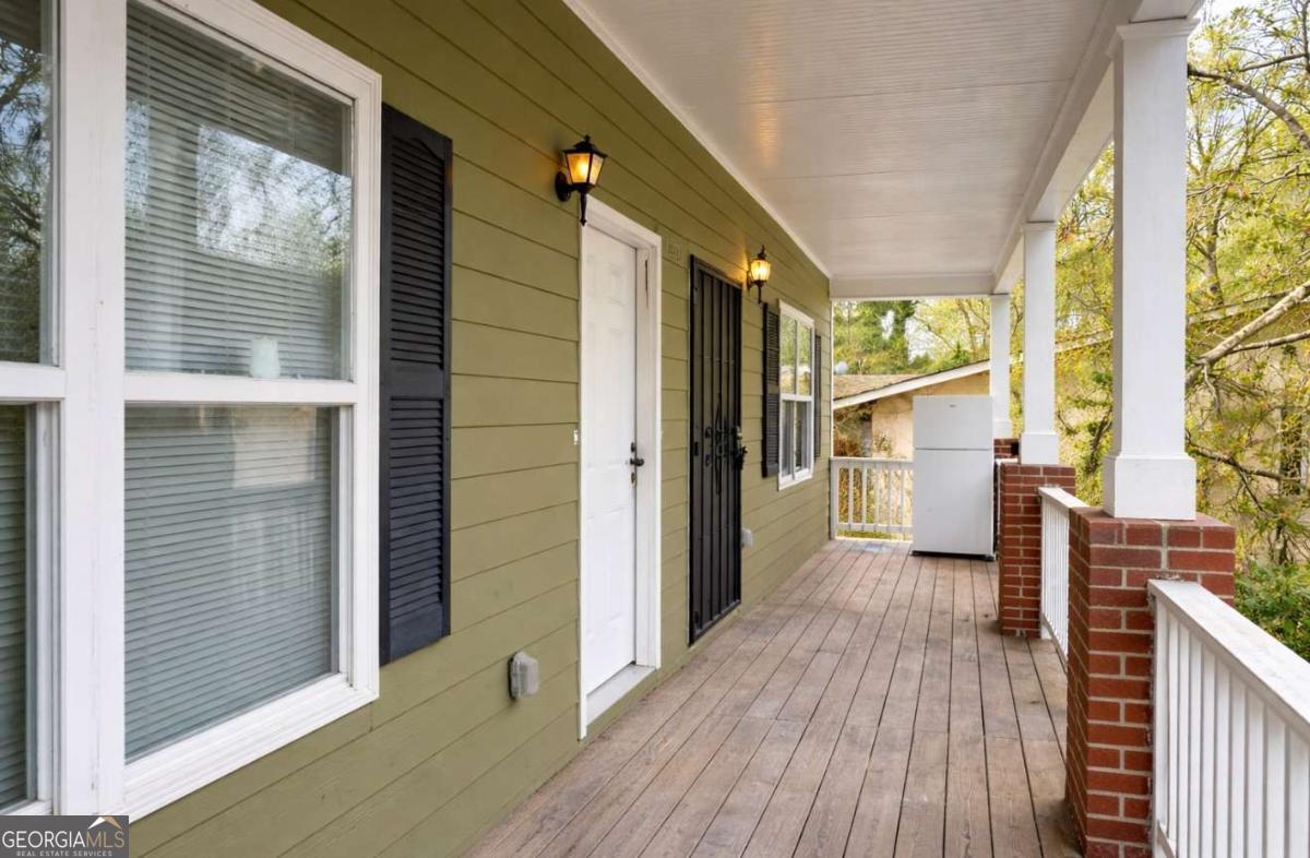 2054 Joseph E Boone Boulevard Nw Property Photo 2
