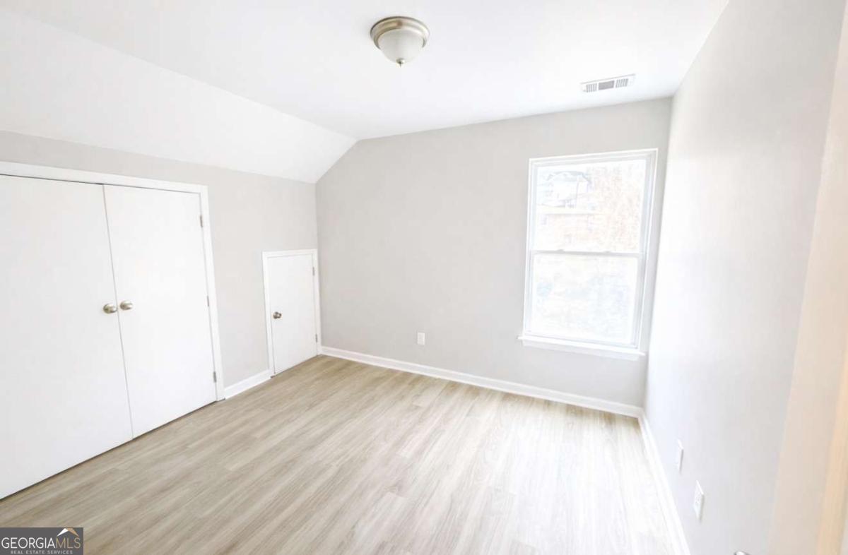 2054 Joseph E Boone Boulevard Nw Property Photo 6
