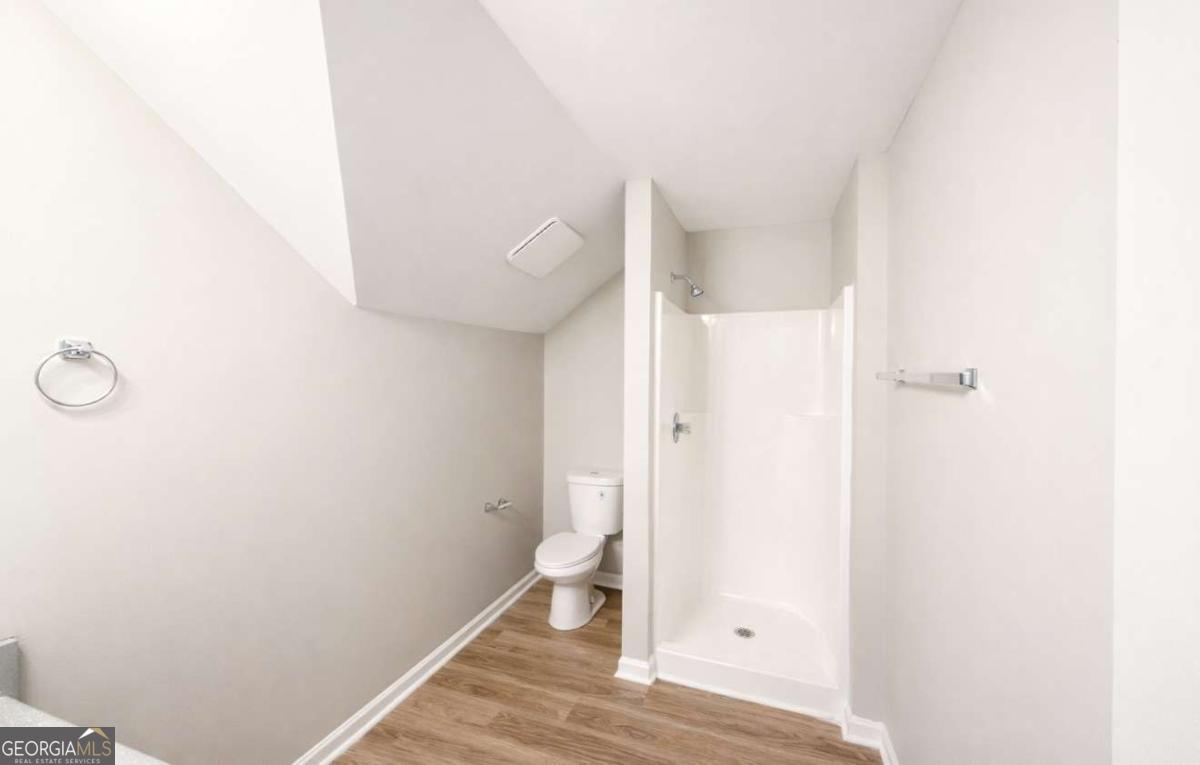 2054 Joseph E Boone Boulevard Nw Property Photo 7