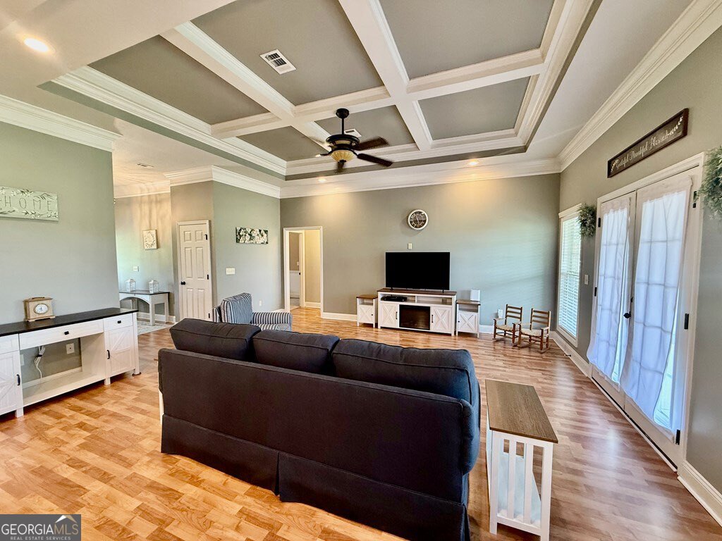 631 Patterson Street Property Photo 9