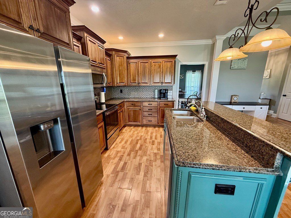 631 Patterson Street Property Photo 11