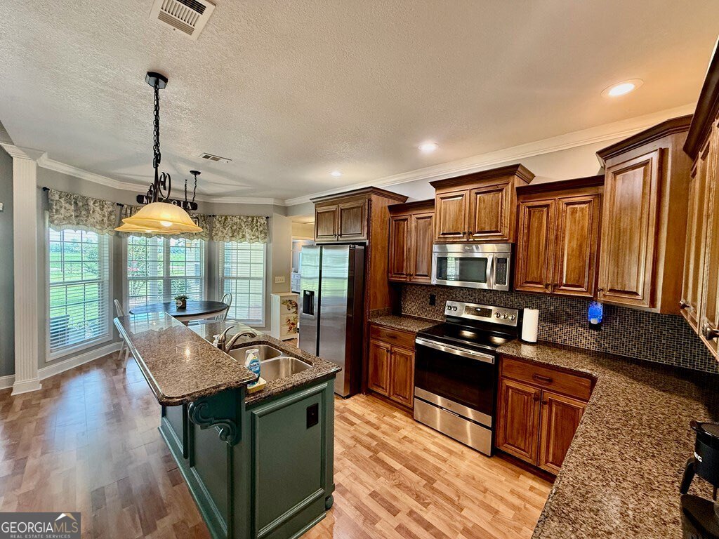 631 Patterson Street Property Photo 13
