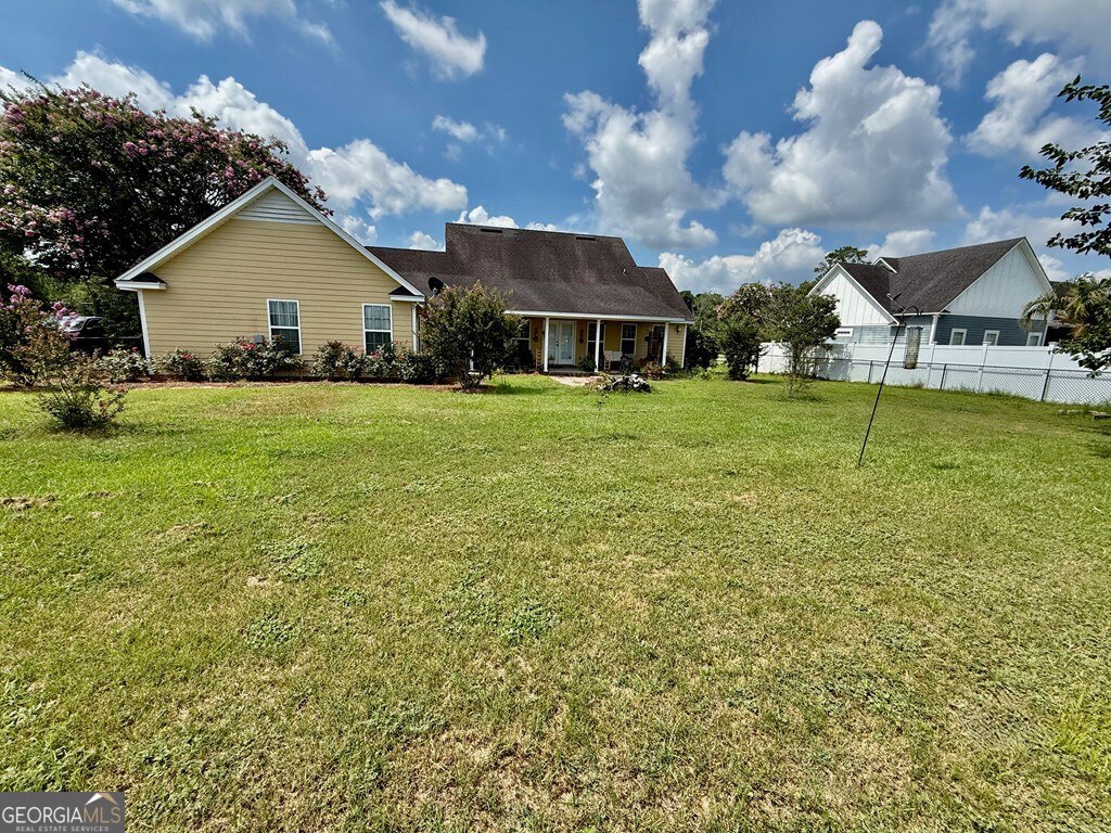 631 Patterson Street Property Photo 32