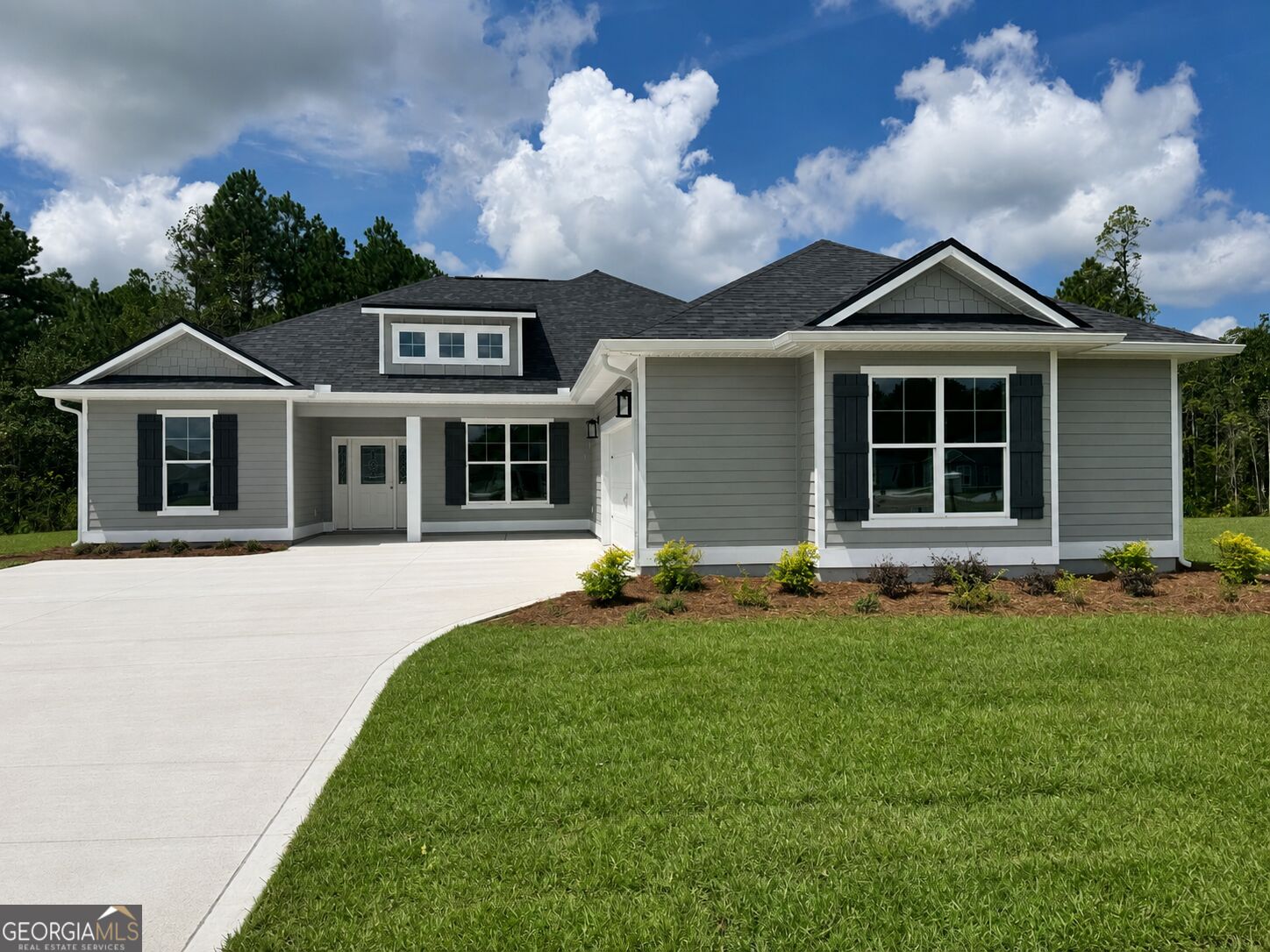 198 Verano Street Property Photo 1