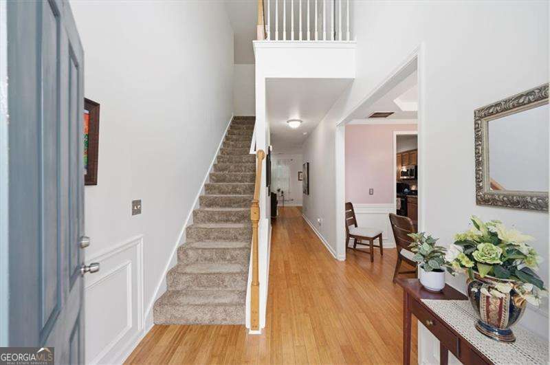 4363 Walforde Boulevard Property Photo 3