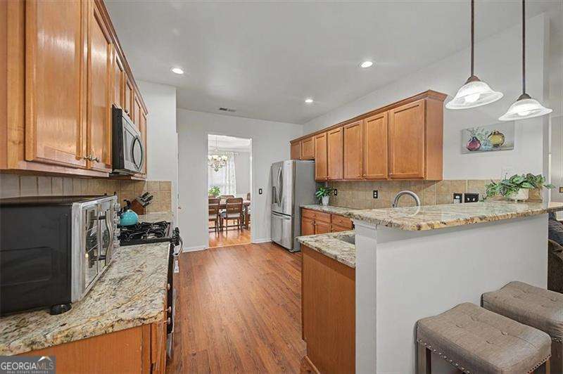 4363 Walforde Boulevard Property Photo 7