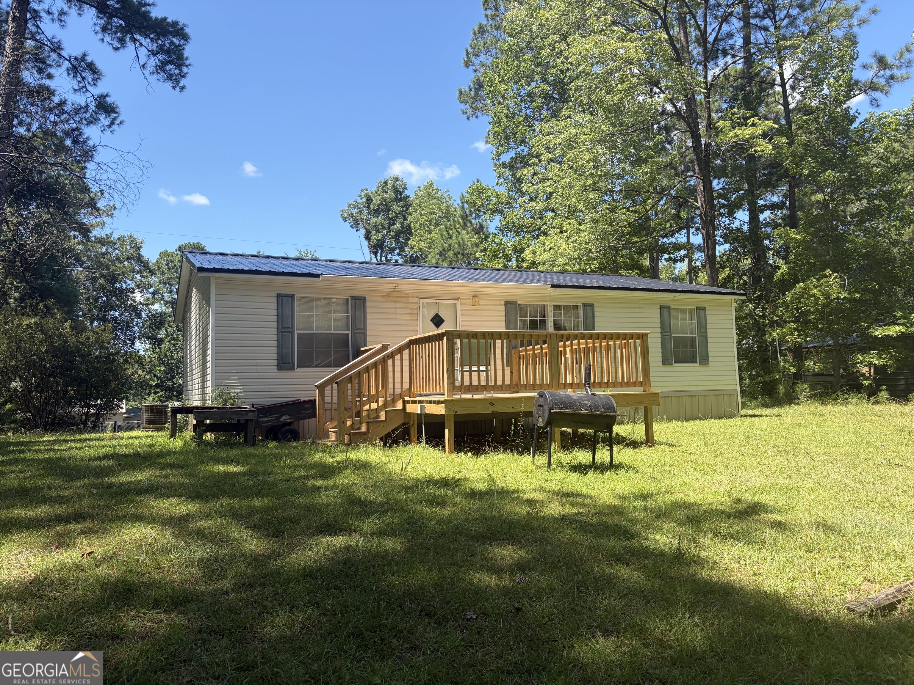 405 Loblolly Drive Property Photo 1