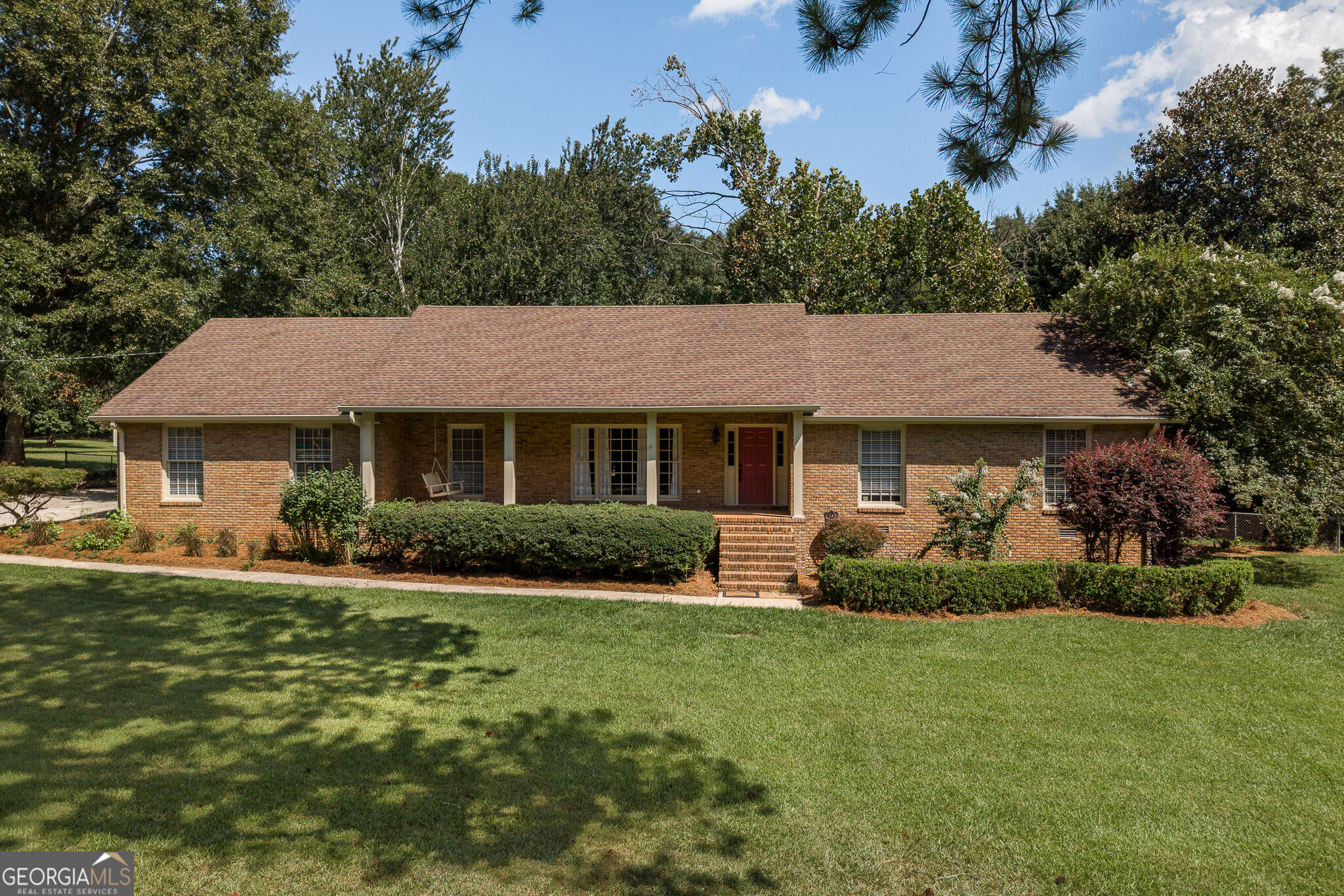 1035 Whit Davis Road Property Photo 1