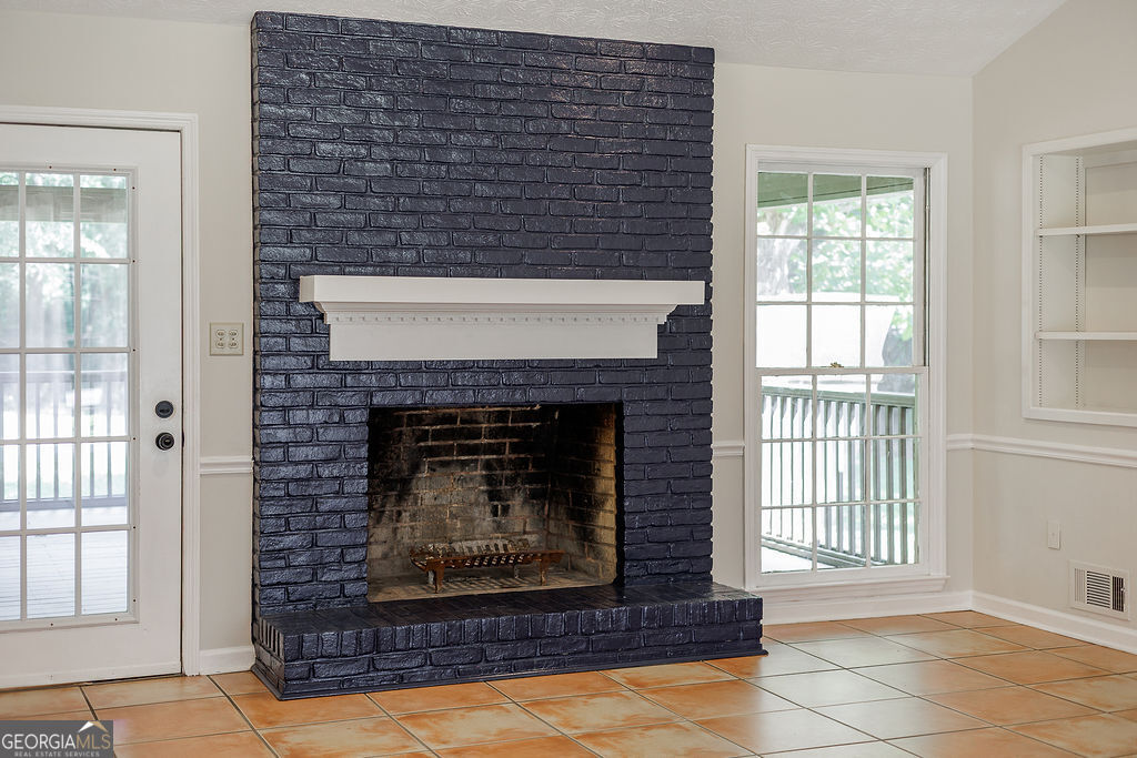1035 Whit Davis Road Property Photo 12
