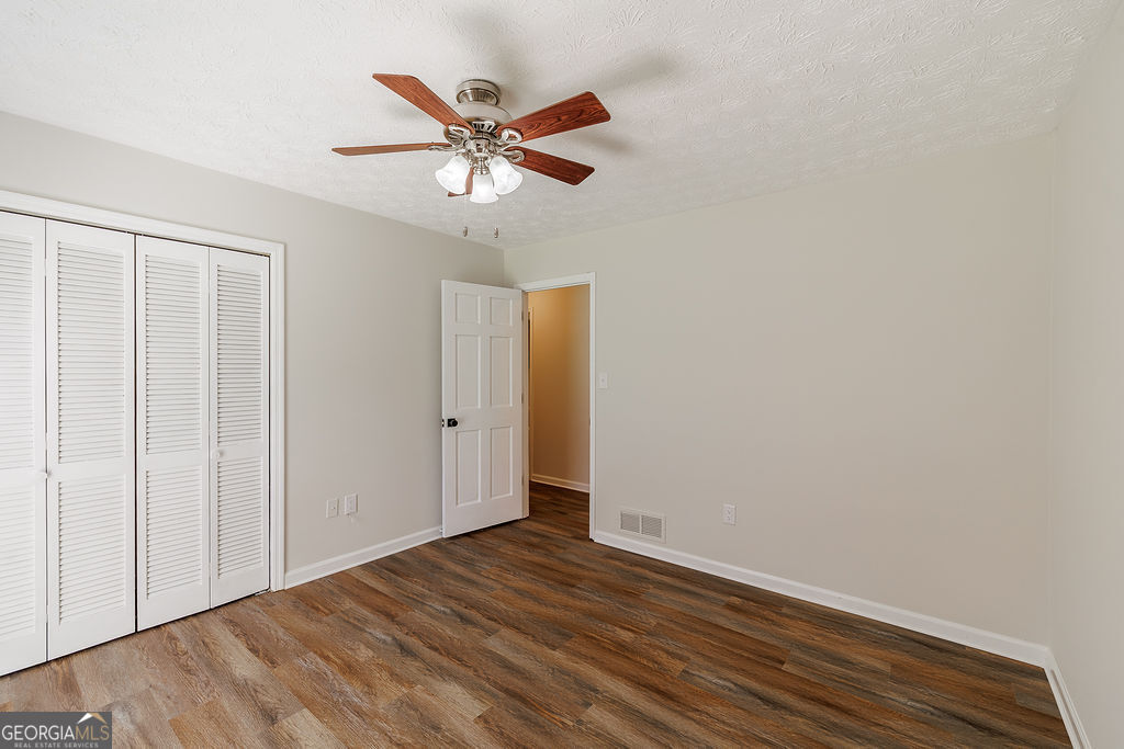 1035 Whit Davis Road Property Photo 32